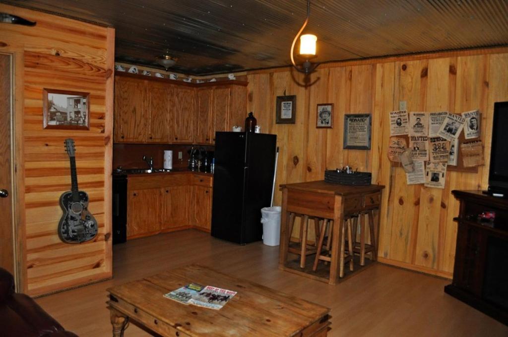Diamonds Old West Hotel Murfreesboro Luaran gambar